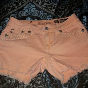 Miss me size 28 neon orange! Super cute!